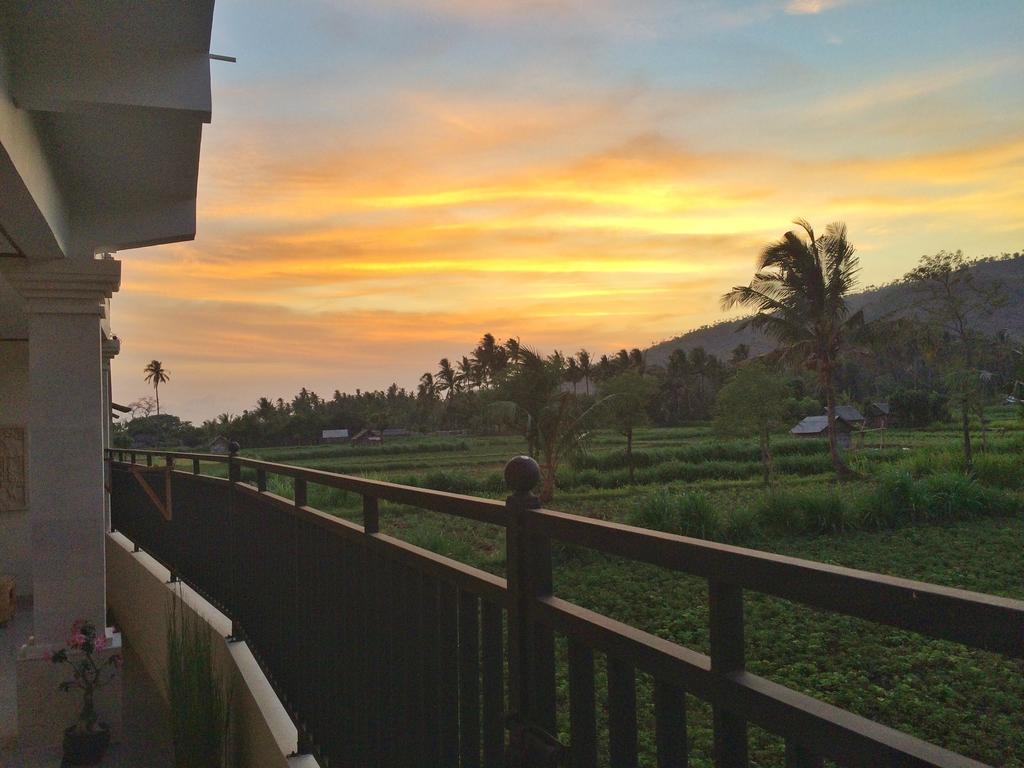 D'Sawah Amed Homestay & Warung Номер фото