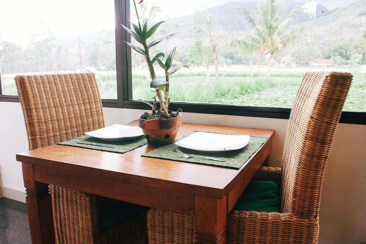 D'Sawah Amed Homestay & Warung Екстер'єр фото
